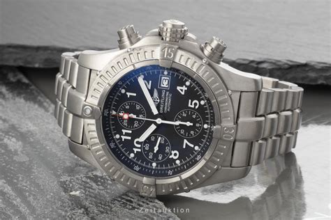 breitling ref e13360|chrono avenger.